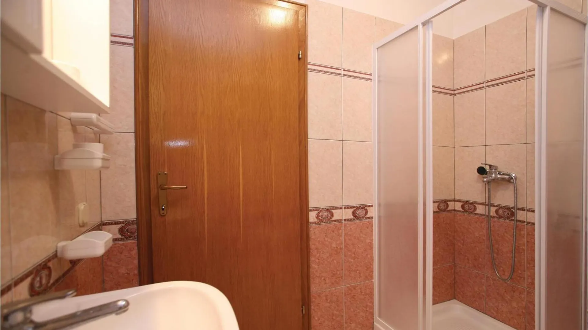 Casa vacanze Gorgeous Home In Porec With Wifi